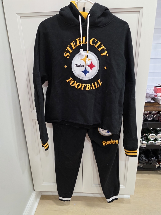 NFL Pants - NFL Team Apparel Pittsburgh Steelers Steel City Black & Gold Hoodie &Joggers Set